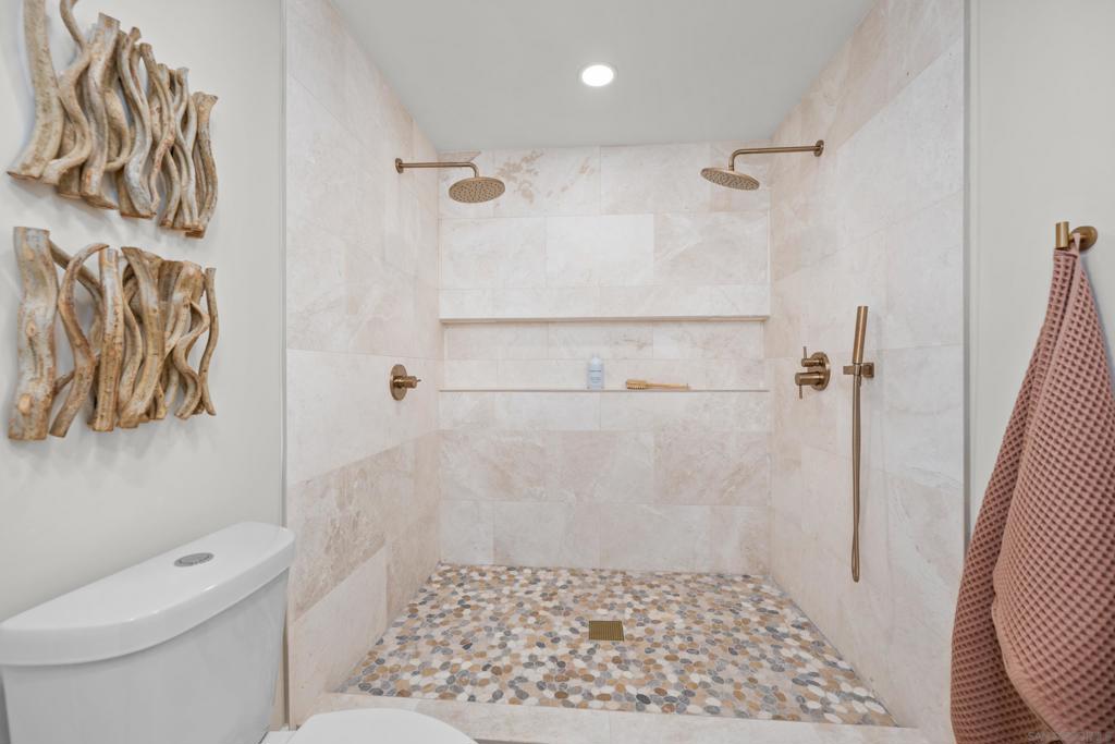 Del Cerro - Residential