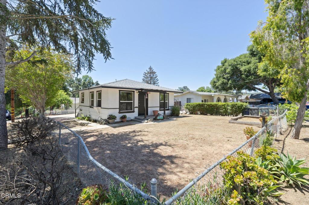208 W Oak View Avenue