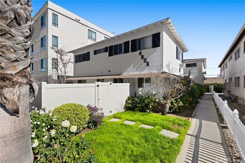 Photo of 4806 Sepulveda, Sherman Oaks, CA 91403 (MLS # SR26027992)