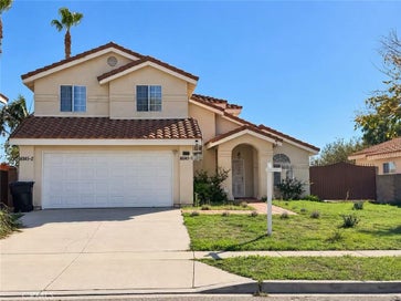 16145 Seville Fontana CA 92335