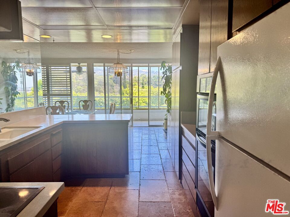 32709 Seagate Drive 105