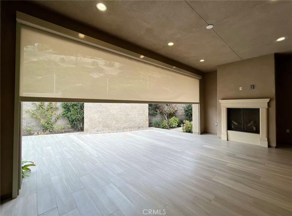 The Oaks - Residential Lease