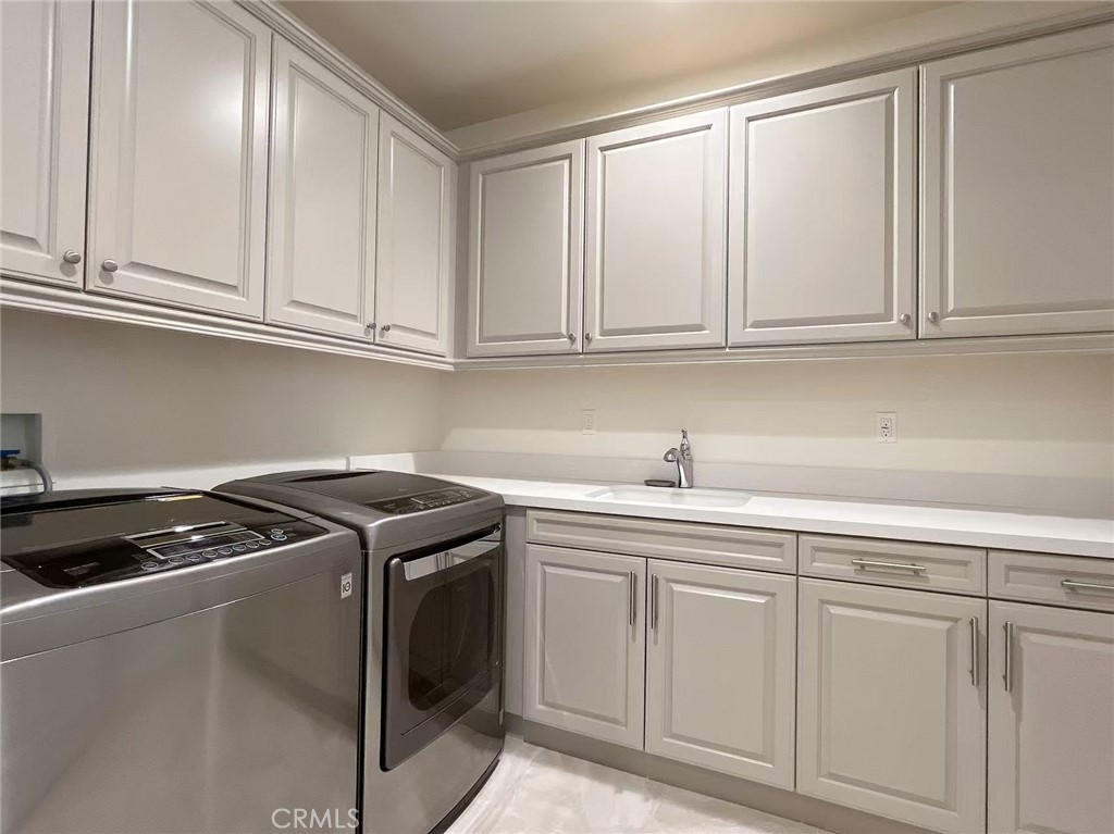 The Oaks - Residential Lease