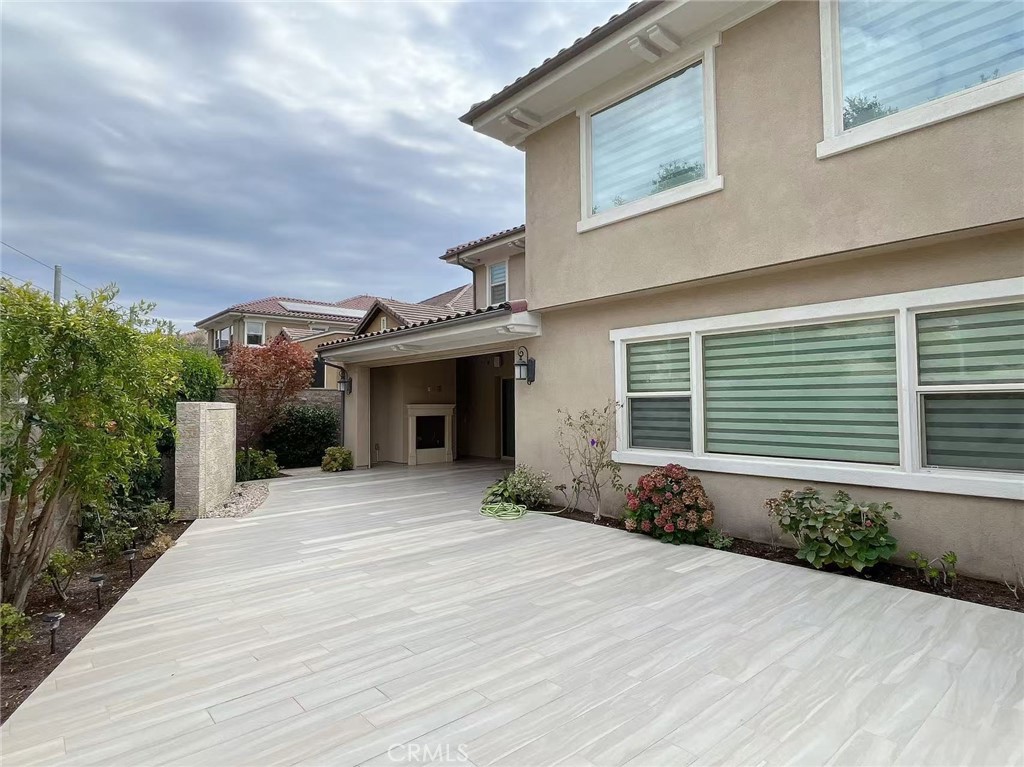 The Oaks - Residential Lease