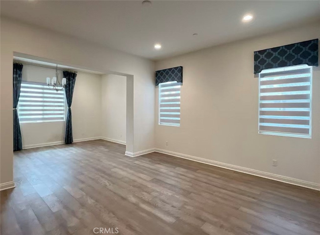 The Oaks - Residential Lease