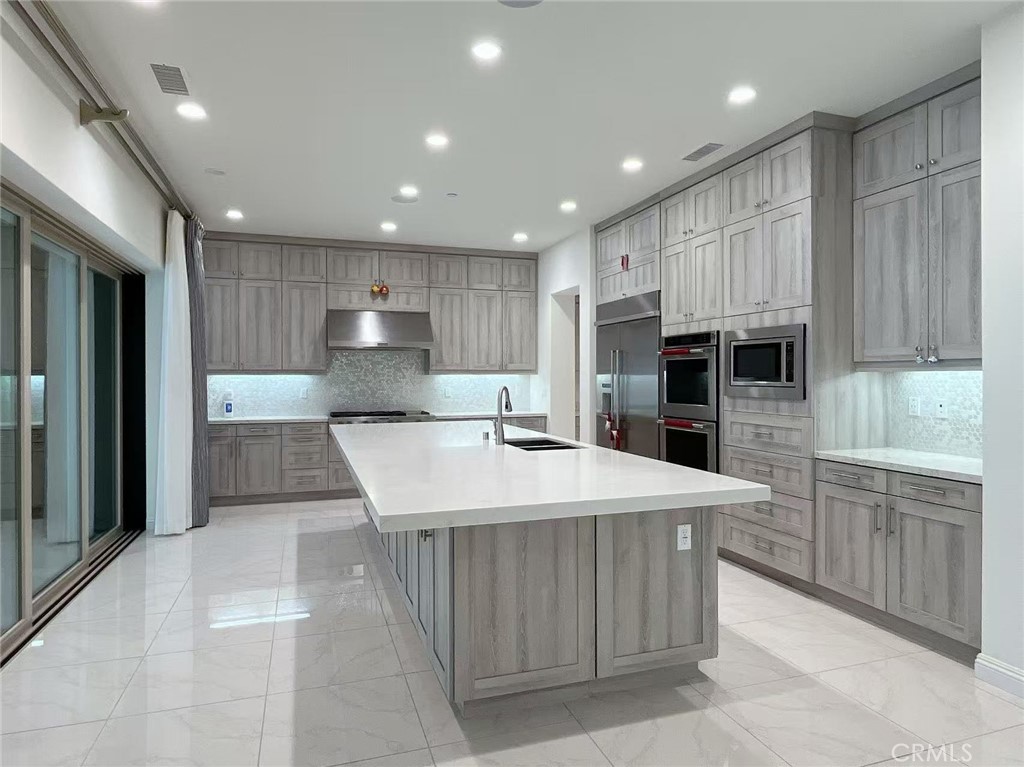 The Oaks - Residential Lease