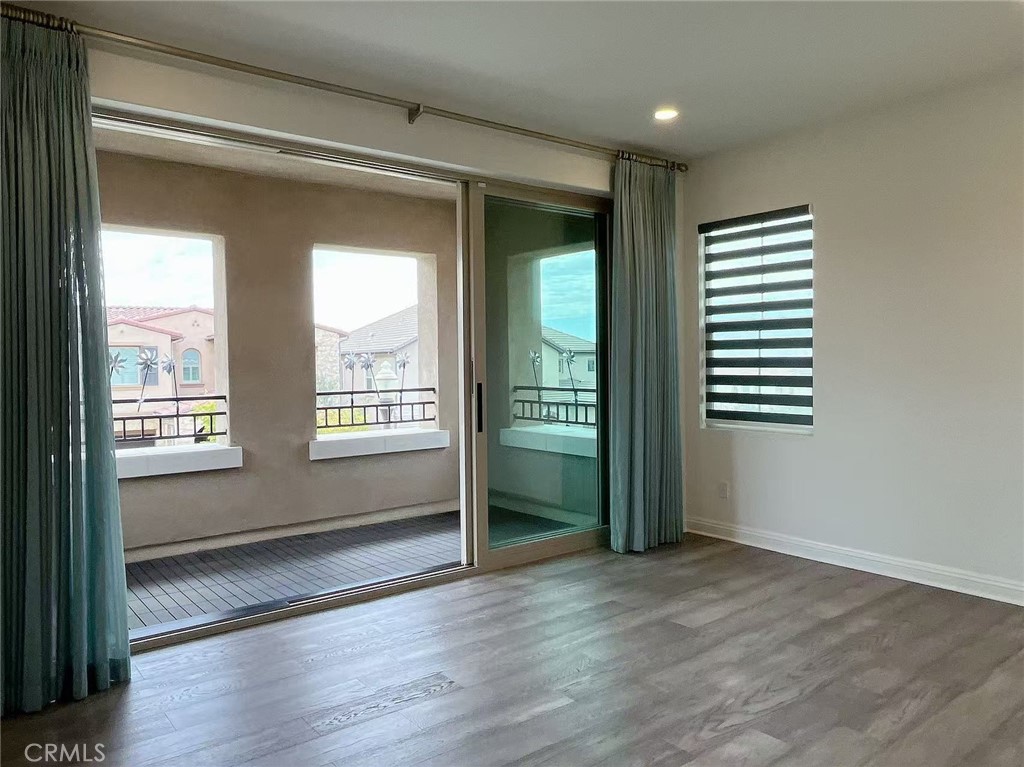 The Oaks - Residential Lease