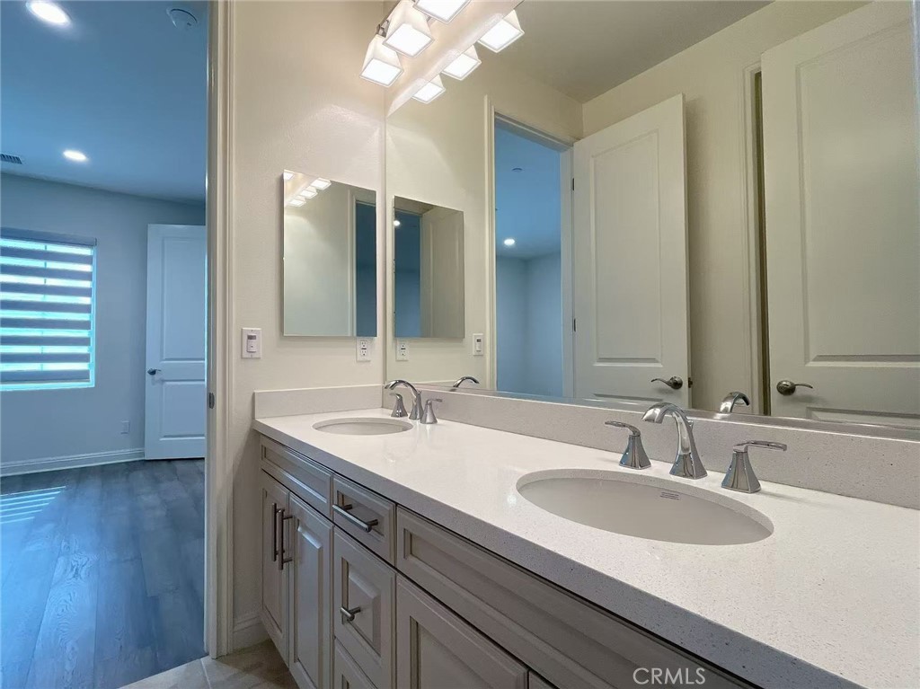 The Oaks - Residential Lease