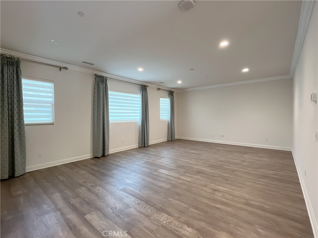 The Oaks - Residential Lease
