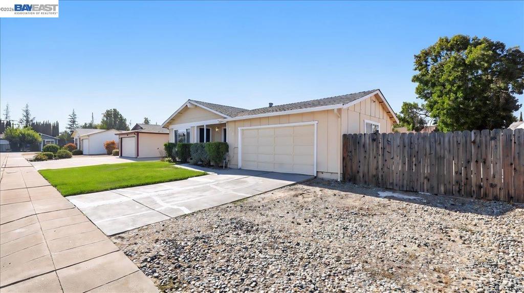 5939 Idlewild Ave