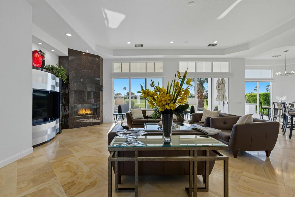 Mountain View CC - Residential