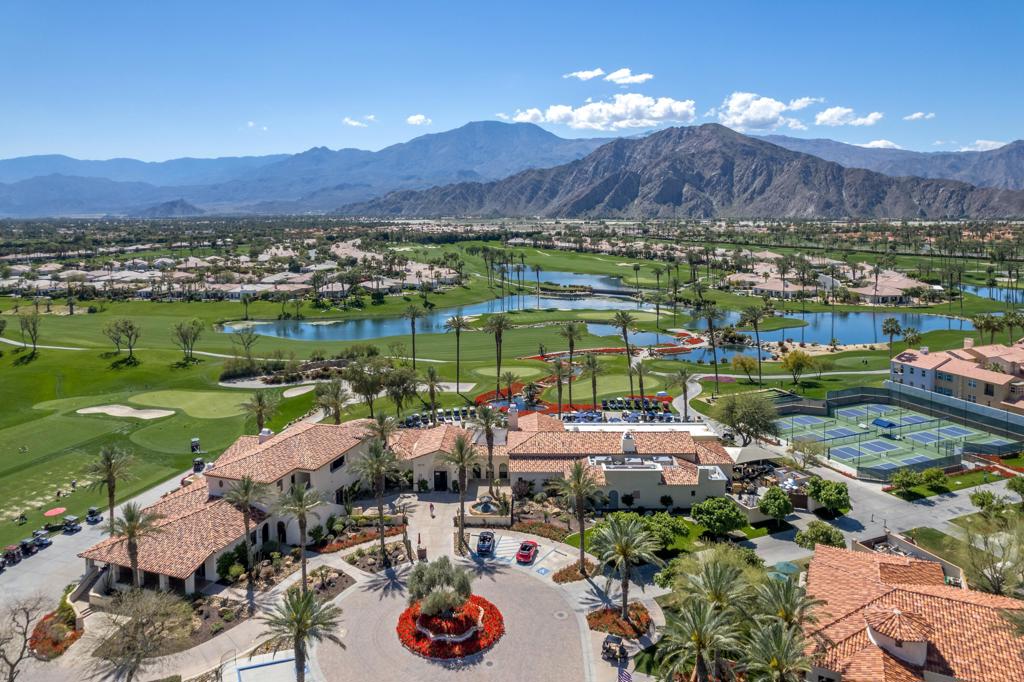 Mountain View CC - Residential