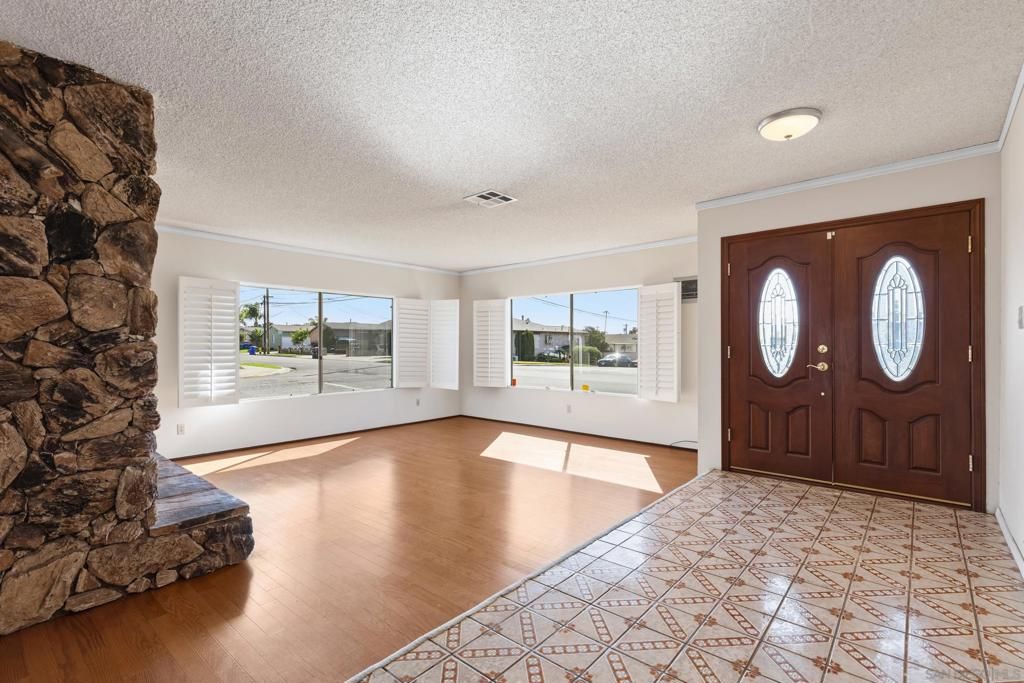 Photo of 4968 Reynolds St St, San Diego, CA 92113 (MLS # 260004020SD)