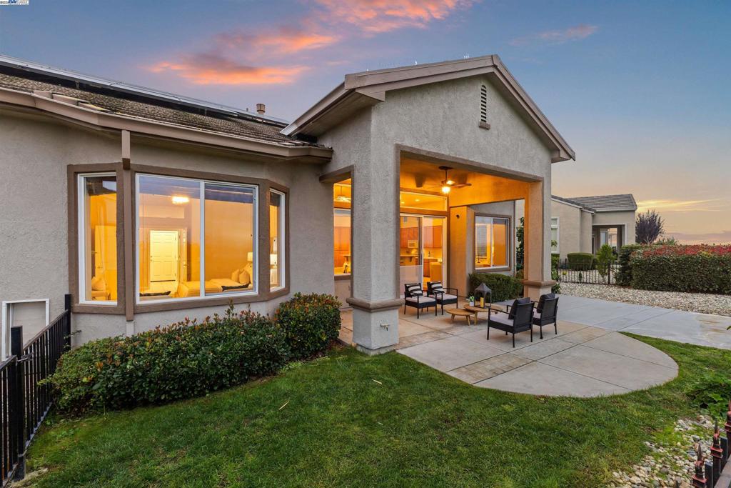 SUMMERSET 3 - Residential