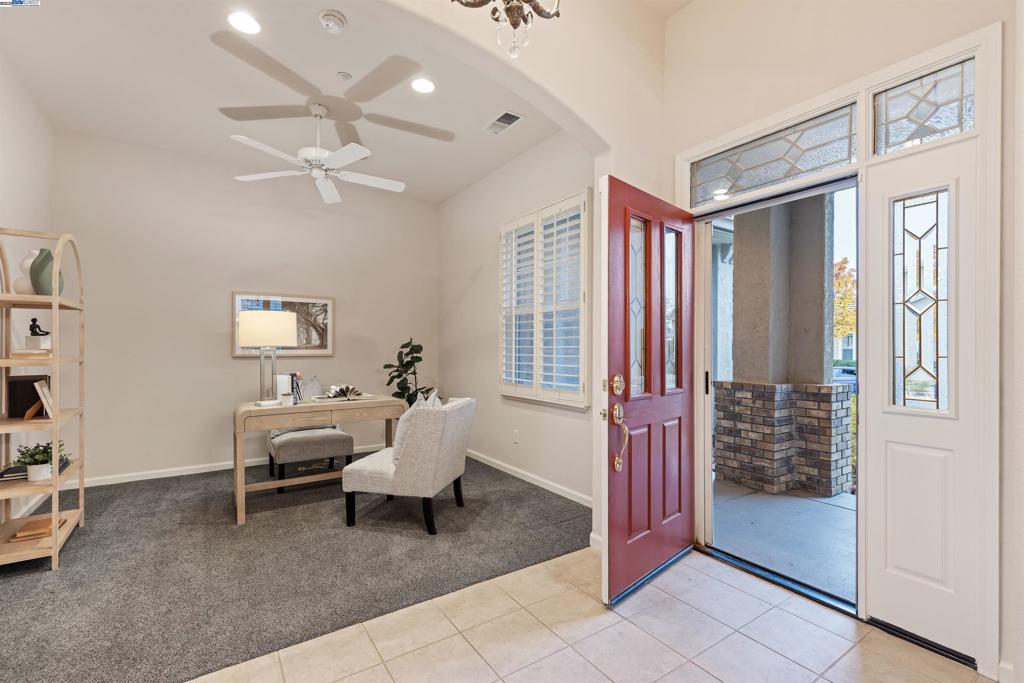 SUMMERSET 3 - Residential