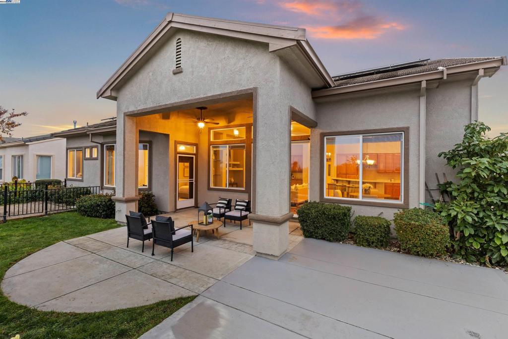 SUMMERSET 3 - Residential