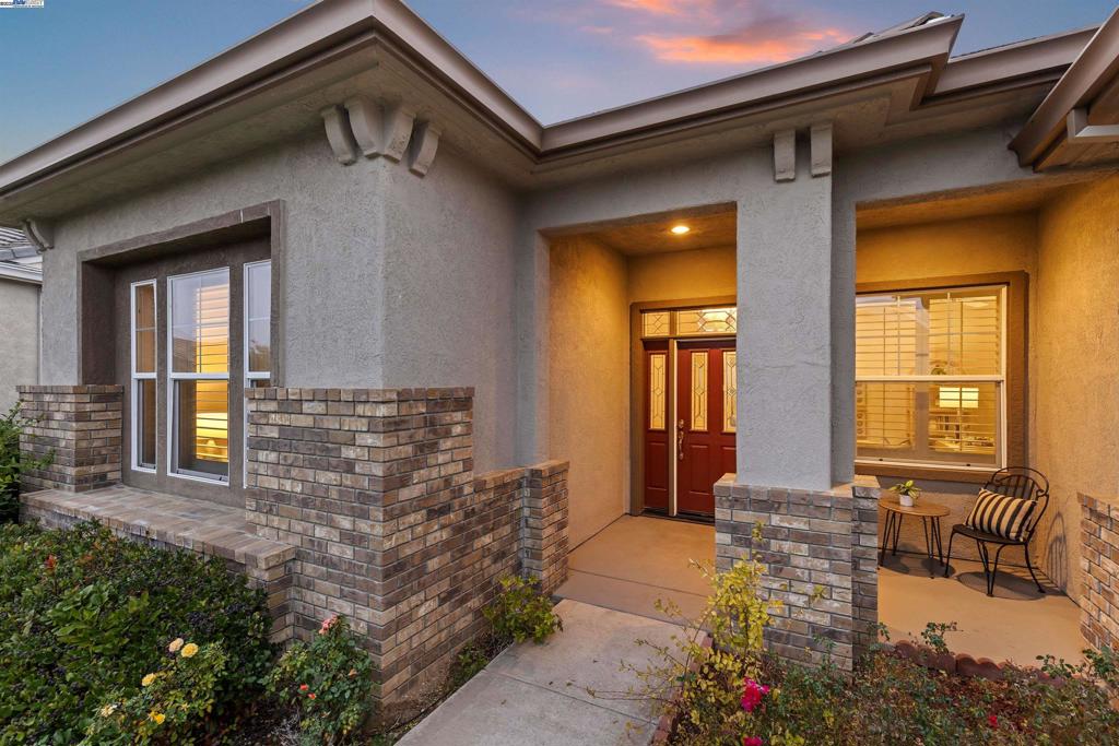 SUMMERSET 3 - Residential