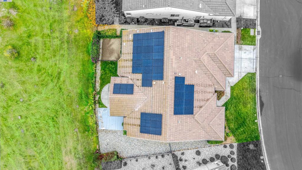 SUMMERSET 3 - Residential