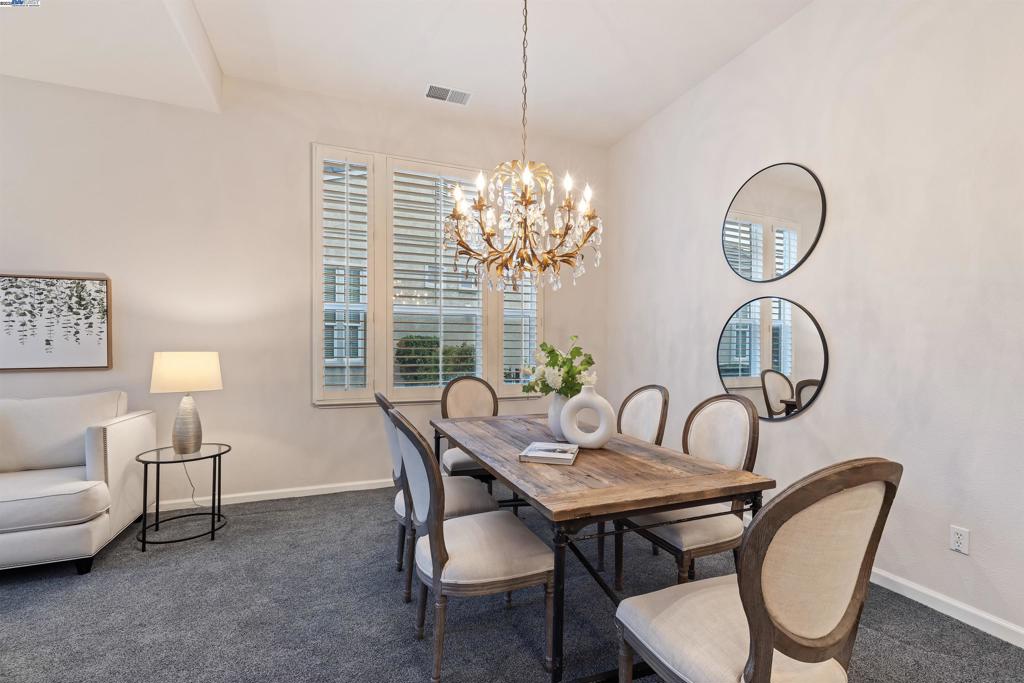 SUMMERSET 3 - Residential