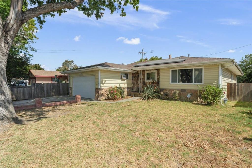 Photo of 386 Heath Street, Milpitas, CA 95035 (MLS # ML82024809)
