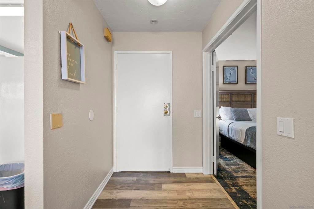 4465 Ocean Blvd 24