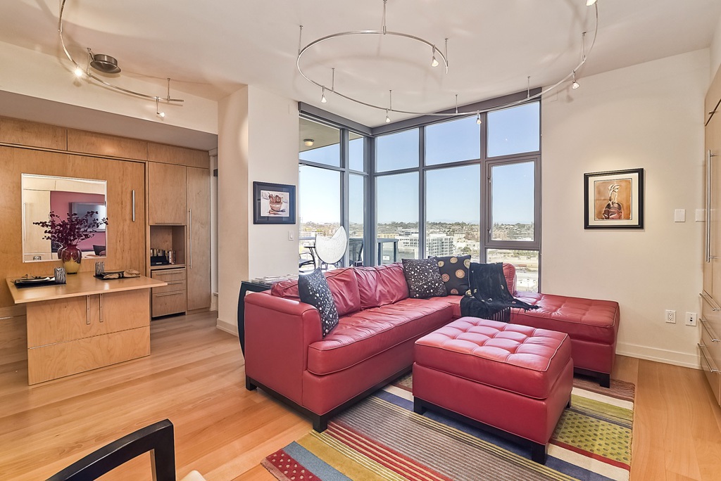Highly upgraded studio residence at Alta with sweeping East-facing views of city and mountains. Space and comfort have been maximized with custom built-ins, enhanced by 9’ ceilings, floor-to-ceiling windows, and 6x8' balcony. Used as studio model home by developer due to smart design. Maple floors and matching cabinets give a polished sophistication. The multi-functional sleeping quarters converts into a dining area with remarkable ease. Enjoy over $38k in upgrades and furniture included. Walk to Gaslamp! Neighborhoods: East Village Complex Features: ,,,,, Equipment: Dryer, Range/Oven, Washer Other Fees: 0 Sewer: Sewer Connected Topography: LL