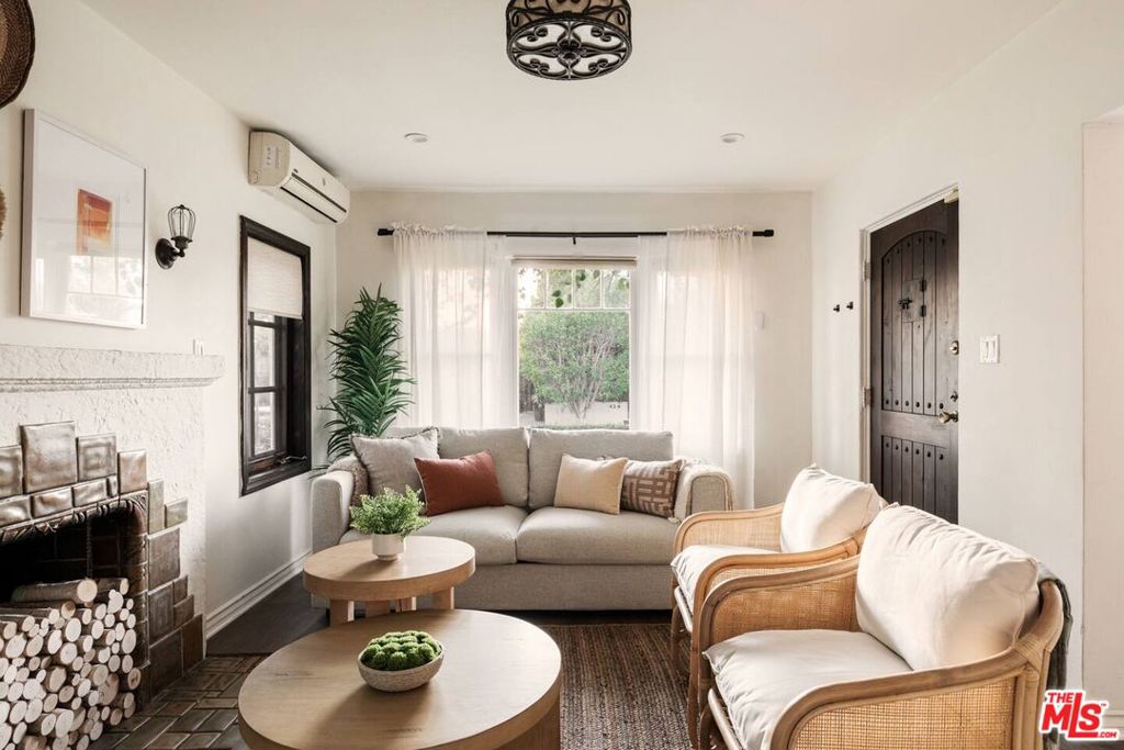 428 N Alta Vista Boulevard