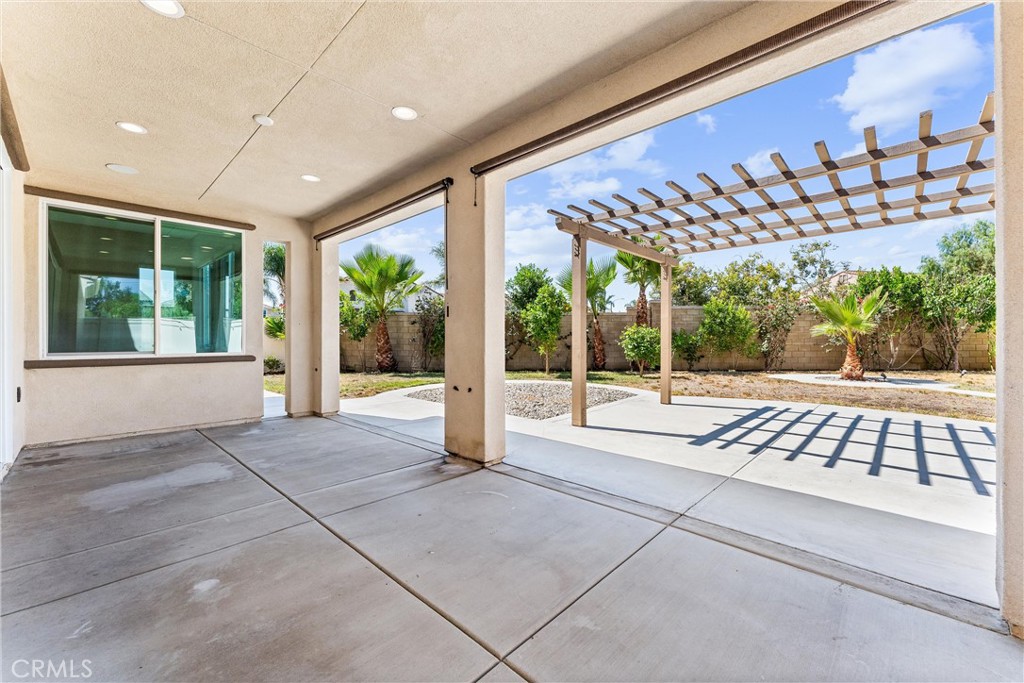 5117 Pomona Rincon Road
