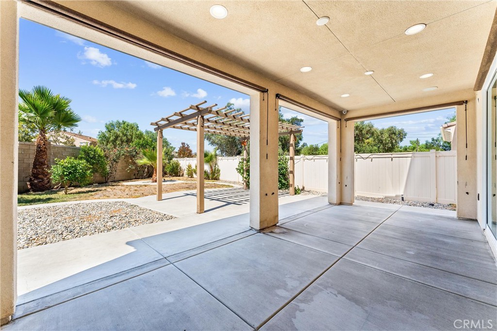 5117 Pomona Rincon Road