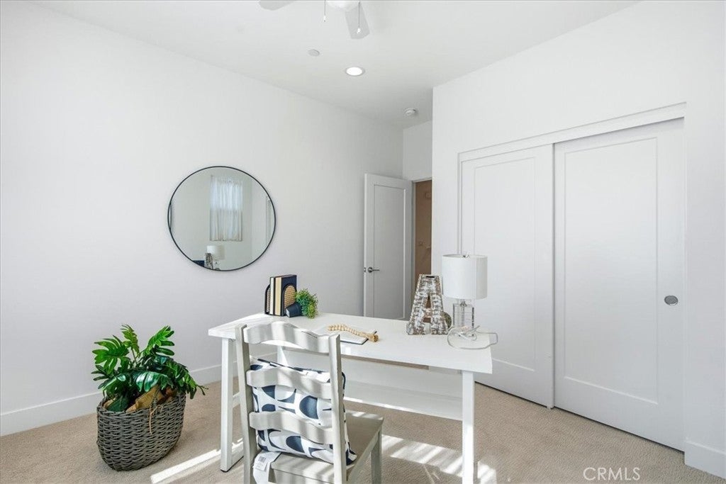 142 Allusion, Irvine CA 92618 - Photo 22