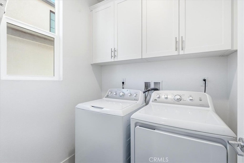 142 Allusion, Irvine CA 92618 - Photo 37