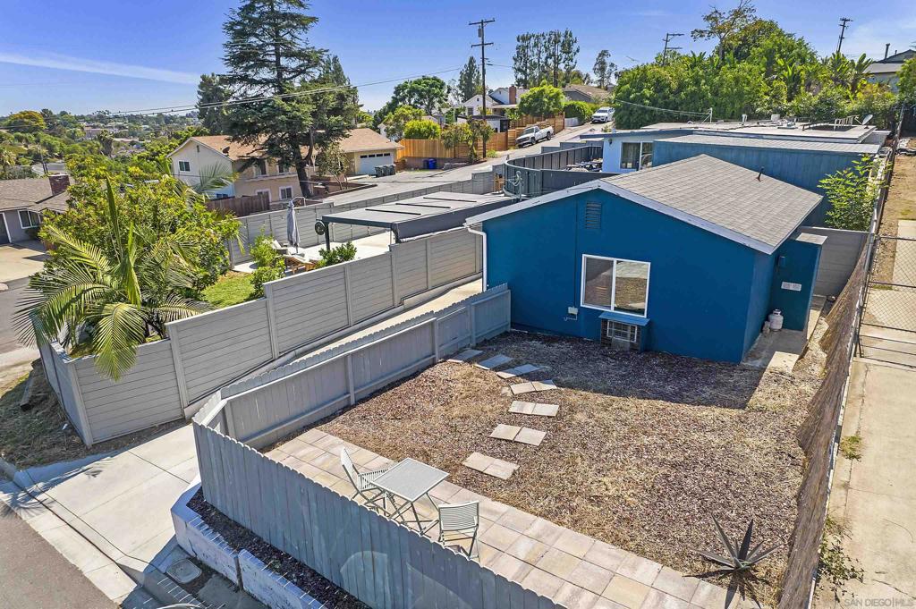 La Mesa - Residential