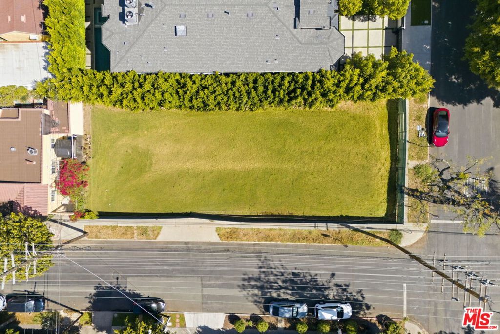 803 N Ogden Drive