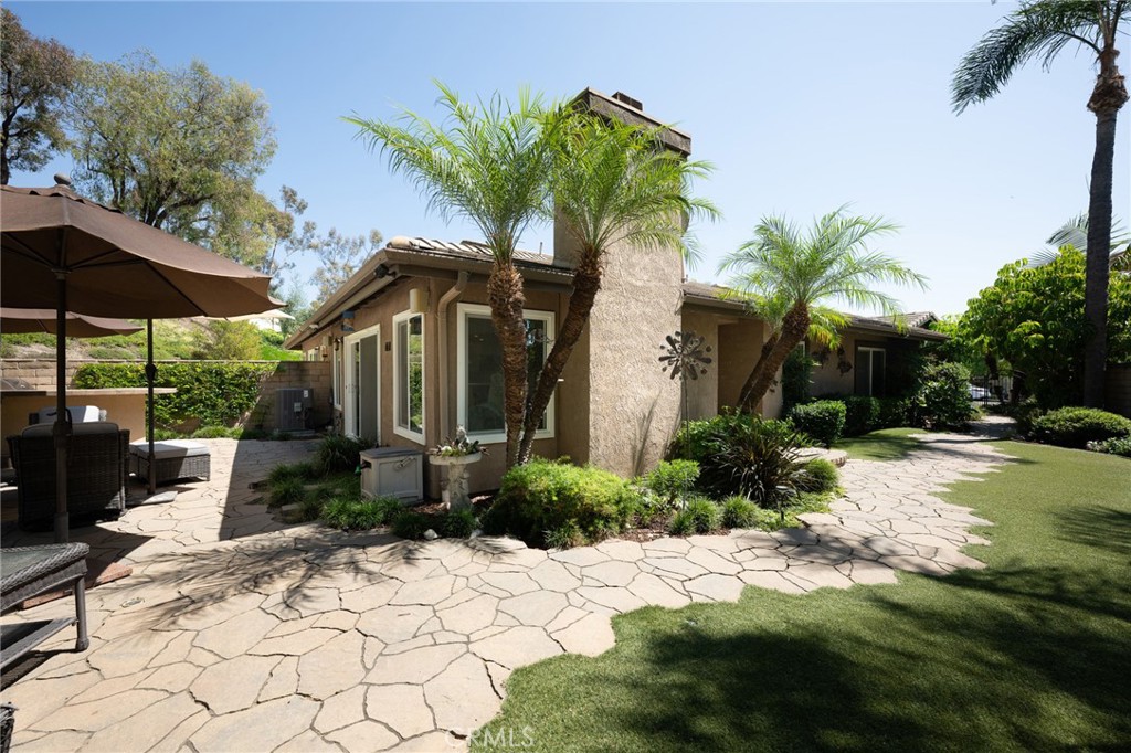 28855 Woodspring Circle