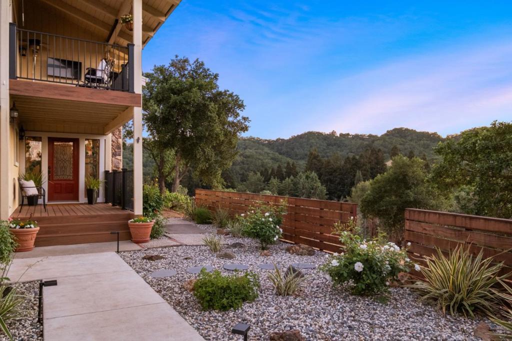 15208 Sycamore Drive