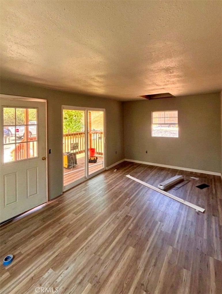 2611 Foothill Boulevard
