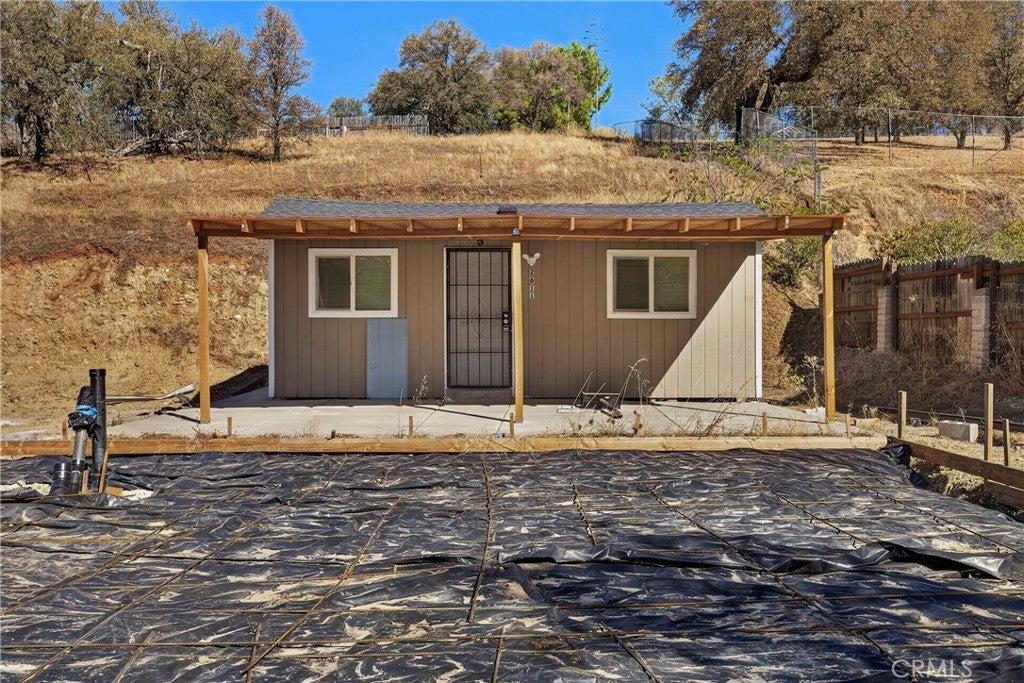 2611 Foothill Boulevard