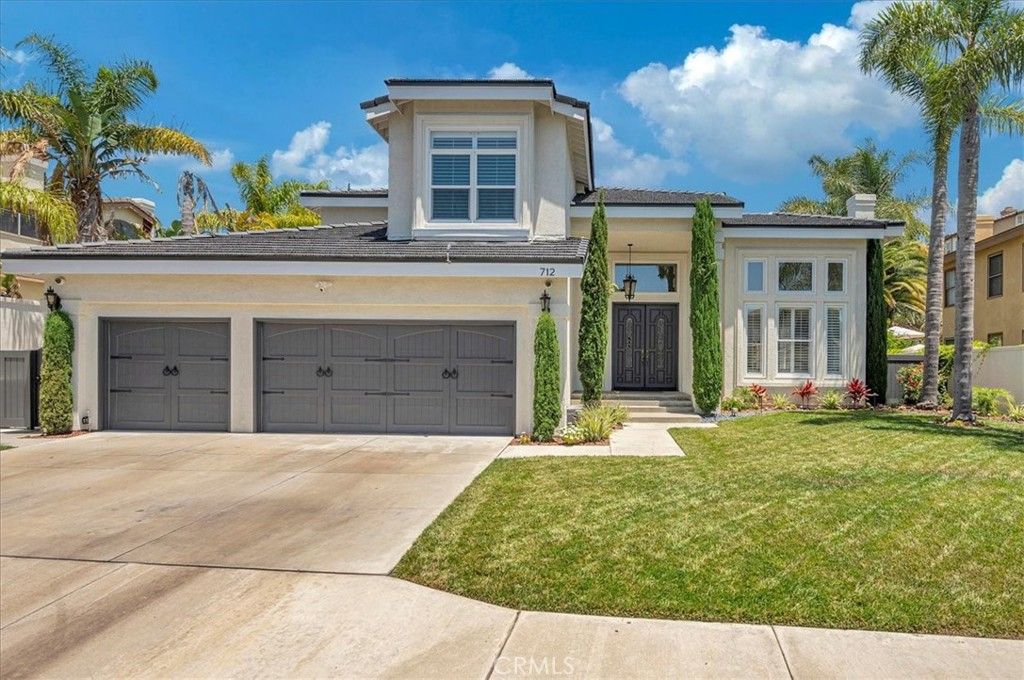 Photo of 712 S Lost Canyon Road, Anaheim Hills, CA 92808 (MLS # PW25231831)