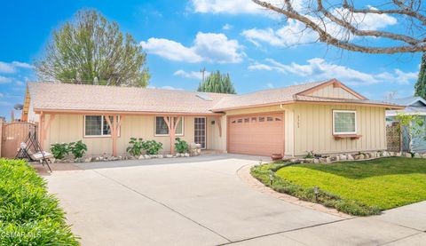Photo of 2362 Medina Avenue, Simi Valley, CA 93063 (MLS # 226000657)