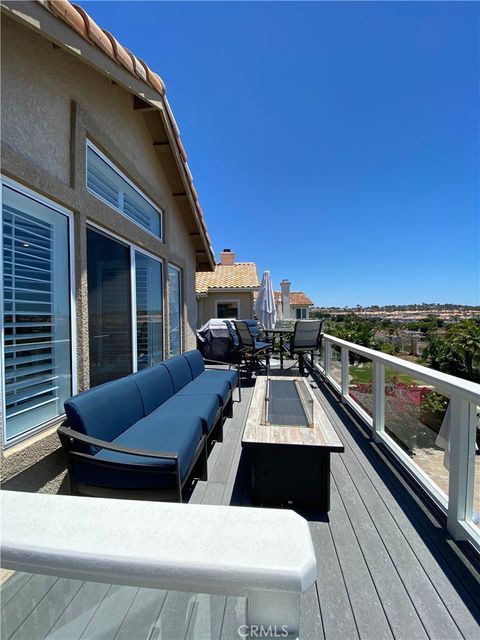 Tiny photo for 25 Ville Franche, Dana Point, CA 92629 (MLS # OC26016164)
