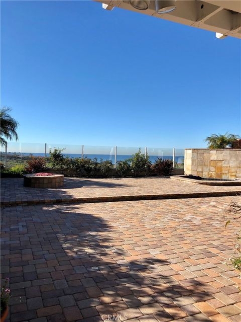 Tiny photo for 25 Ville Franche, Dana Point, CA 92629 (MLS # OC26016164)