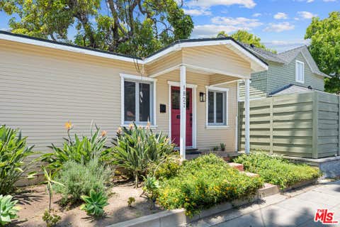 Photo of 1827 Delaware Avenue, Santa Monica, CA 90404 (MLS # 26851119)