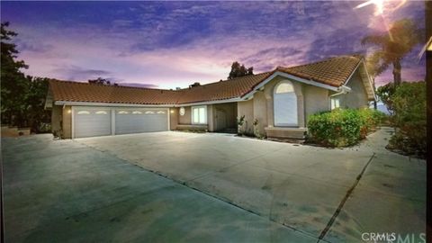 Photo of 11056 Orchard View Lane, Riverside, CA 92503 (MLS # IV26069602)