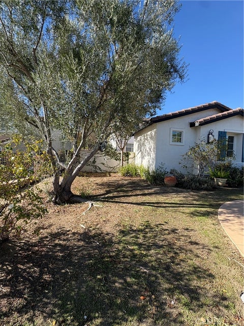 Tiny photo for 38297 Willow Court, Murrieta, CA 92562 (MLS # SW26231535)