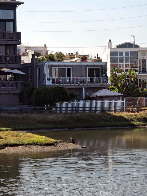 Photo of 120 Hurricane ST #3A, Marina Del Rey, CA 90292 (MLS # WS26213945)