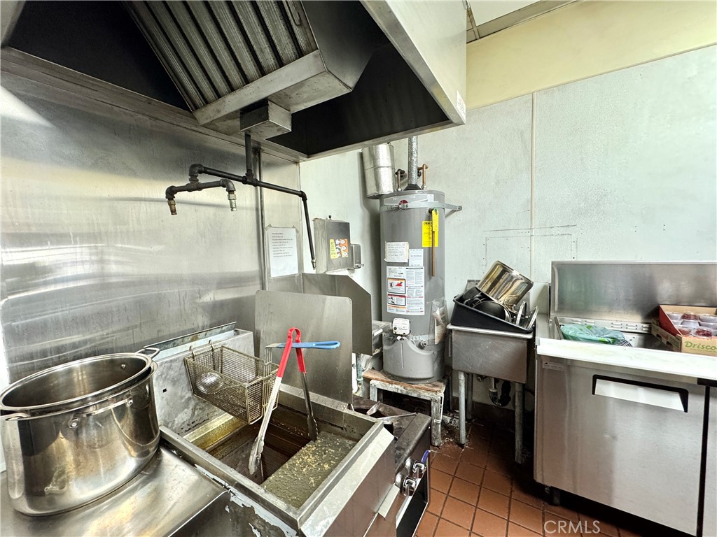 9520 Garden Grove Blvd Boulevard 1