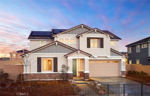 4635 Stratford Place Perris CA 92571