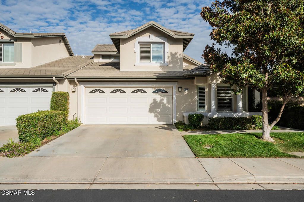 Photo of 2040 Freesia Avenue, Simi Valley, CA 93063 (MLS # 226001150)