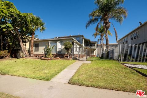 Photo of 11508 Simms Avenue, Inglewood, CA 90303 (MLS # 26834067)