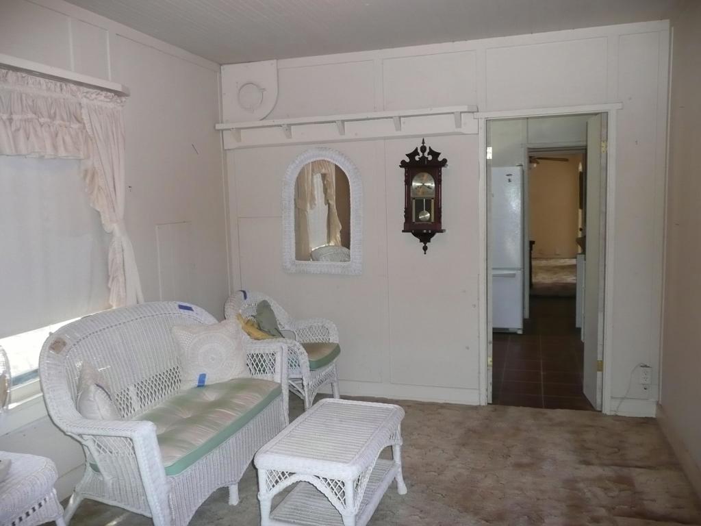 Piru - 0057 - Residential